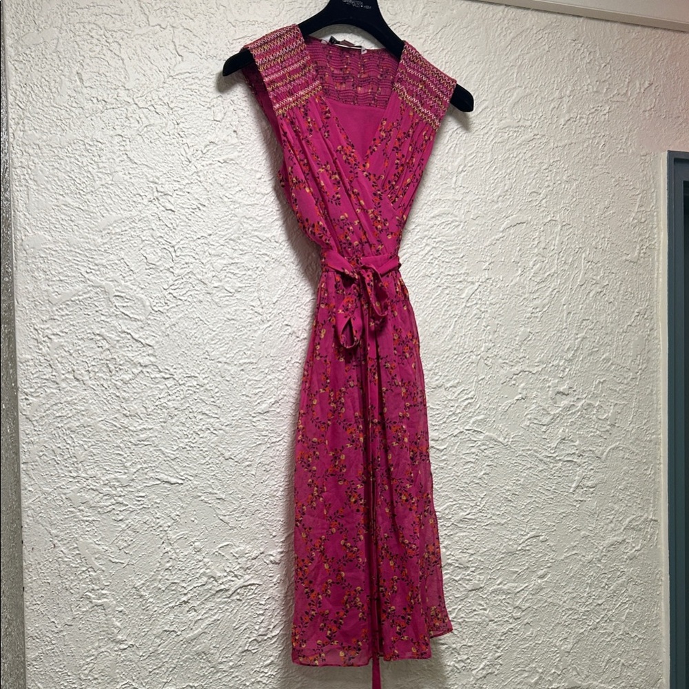 DVF Silk BALI Wrap Dress Pink Floral Sleeveless Knee-Length Diane von Furstenber